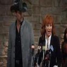STAGE TUBE: Sneak Peek of Reba McEntire in MALIBU COUNTRY