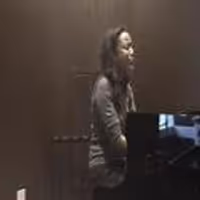 STAGE TUBE: THE BODYGUARD'S Heather Headley Sings Whitney Houston! Video
