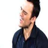 STAGE TUBE: Cheyenne Jackson Sings New Single- 'Drive' Video