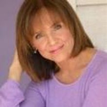 Valerie Harper Headlines MY MOTHER, MY SISTER & ME Reading, 5/14