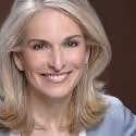 Catherine Russell Receives Legend of Off Broadway Award