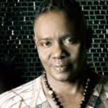 Earth, Wind & Fire Plays the Palace Theatre in Stamford, 9/20