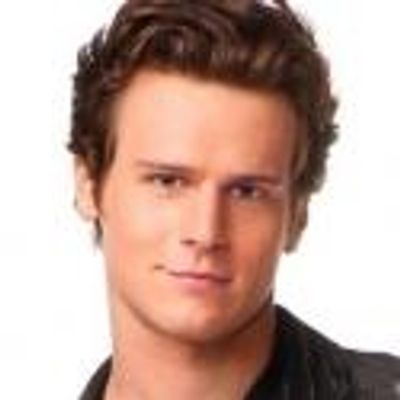 Jonathan Groff Set for Donmar Warehouse Production of RED, August 1 - September 9