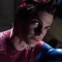STAGE TUBE: First Look - Andrew Garfield in New AMAZING SPIDER MAN Trailer Video
