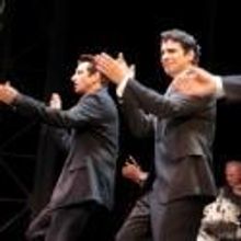 Photo Coverage: John Lloyd Young Returns to JERSEY BOYS - Curtain Call!