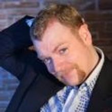 Rufous Hound to Make Stage Début in UTOPIA Cast this Summer