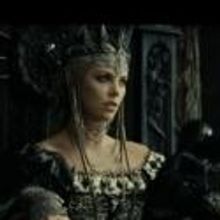 STAGE TUBE: Charlize Theron in New SNOW WHITE AND THE HUNTSMAN Clip