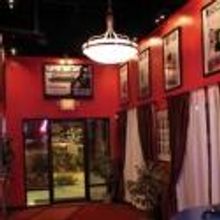 Tim Meadows Plays Side Splitters Comedy Club, 5/17-20