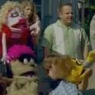 STAGE TUBE: Showbiz Players' AVENUE Q Sing 'Movin' on Up'
