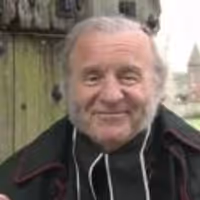 STAGE TUBE: Colm Wilkinson On the LES MISERABLES Film Set! Video