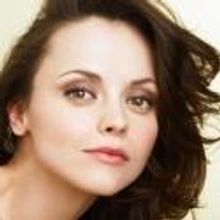 Christina Ricci Auctions A MIDSUMMER NIGHT'S DREAM Tickets & Meet-Up