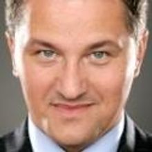 Santa Monica's Broad Stage Features Grammy-Winning Tenor Piotr Beczala, 4/28