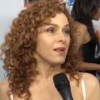 TV: Chatting with Bernadette Peters, Cheyenne Jackson and More at the 2012 GLAAD… Video