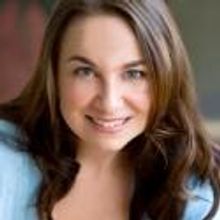 BWW Interviews: HOLLY ALLEN Tackles Today's FRIDAY FIVE