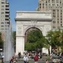 NYU Student Actors Present A MIDSUMMER NIGHT'S DREAM in Washington Square Park, 4/21…