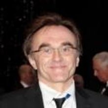 Danny Boyle Backs Out of SLUMDOG MILLIONAIRE Musical; Julian Fellowes in the Wings?