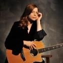 Carrie Newcomer Comes to The Unicorn Theatre, 4/20