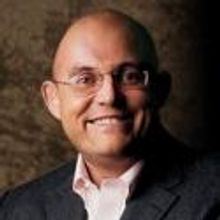 Singer Ronan Tynan To Be Awarded Ellis Island Medal of Honor, 5/12