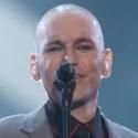 STAGE TUBE: Tony Vincent Sings 'Everybody Wants to Rule the World' on THE VOICE