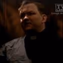 STAGE TUBE: Sneak Peek - Andy Richter Guest Stars on Tonight's HOT IN CLEVELAND