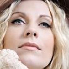 BWW Interviews: LOUISE DEARMAN About The Launch Of Her Album!