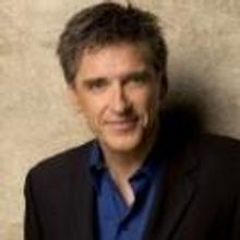 Craig Ferguson Appears at the Chicago Theatre Tonight, 11/15