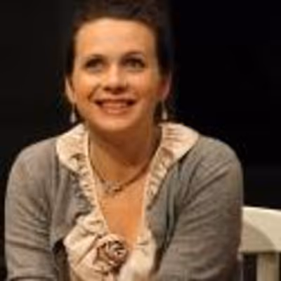 BWW Reviews: Iron Crow's THE TYPOGRAPHER'S DREAM Sweetly Examines Modern Reality