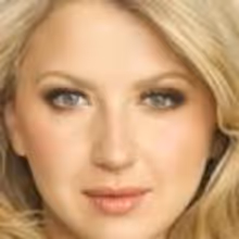 Nina Arianda Wins Best Lead Actress in a Play for VENUS IN FUR