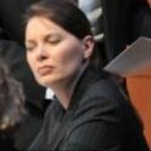 Burning Coal Theatre Company Announce New Class THE IDEAL SPEAKER for May