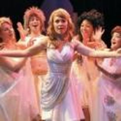 XANADU Ends SpeakEasy Stage Season on a Roll