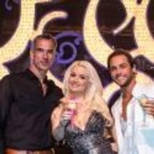 Photo Flash: Holly Madison Celebrates PEEPSHOW 3rd Anniversary at Planet Hollywood