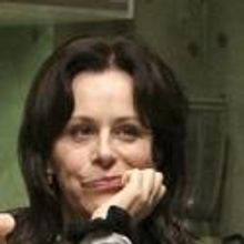 BWW Reviews: Geffen Presents a Riveting GOOD PEOPLE