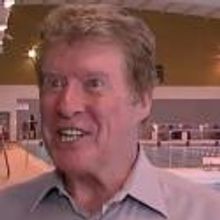 Michael Crawford Advises Olympic-Bound Synchronized Swimming Team!