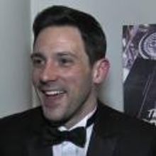 TV: Tony Winner Steve Kazee on How He Almost Passed on ONCE