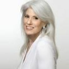 Jamie deRoy Plays 54 BELOW, 7/16