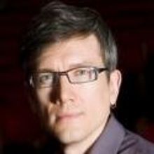 BWW Interviews: David Kennedy Makes the 17th Century Hip
