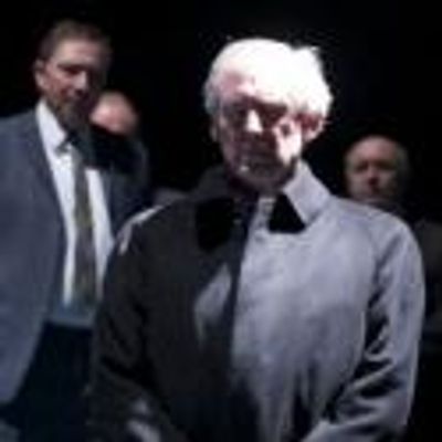 Michael Frayn's DEMOCRACY Transfers to Old Vic from June