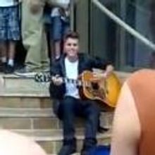 STAGE TUBE: Justin Bieber Sings Impromptu 'Baby' at Stratford Shakespeare Festival