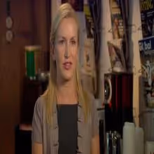 Video Interview: THE OFFICE SEASON 9 - Angela Kinsey