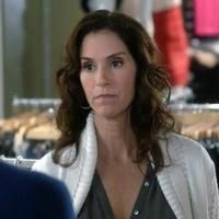 VIDEO: Sneak Peek - 'Journey to the Mall' on ABC's THE NEIGHBORS