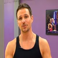 VIDEO: DWTS's Drew Lachey Answers Viewer Tweets! Video