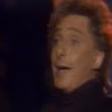 STAGE TUBE: Barry Manilow Sings Broadway!