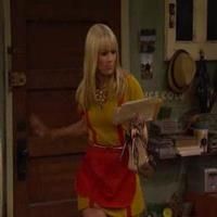 VIDEO: Sneak Peek - Tonight's Episode of CBS's 2 BROKE GIRLS Video