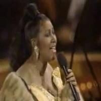 STAGE TUBE: LES MIS Flashback - Aretha Franklin Sings 'I Dreamed a Dream'