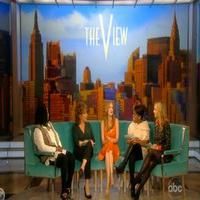 STAGE TUBE: Jessica Chastain Talks THE HEIRESS on THE VIEW! Video