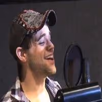 STAGE TUBE: On This Day 11/20- Jeremy Jordan