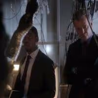 VIDEO: Sneak Peek - Tonight's Episode of CBS's ELEMENTARY Video