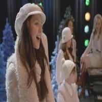 STAGE TUBE: GLEE Takes on 'Have Yourself a Merry Little Christmas'