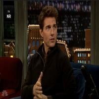 VIDEO: Tom Cruise Talks Holidays, Stunts, & JACK REACHER on LATE NIGHT WITH JIMMY…