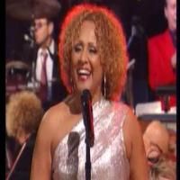 STAGE TUBE: Darlene Love Performs Christmas Tunes on Letterman Video